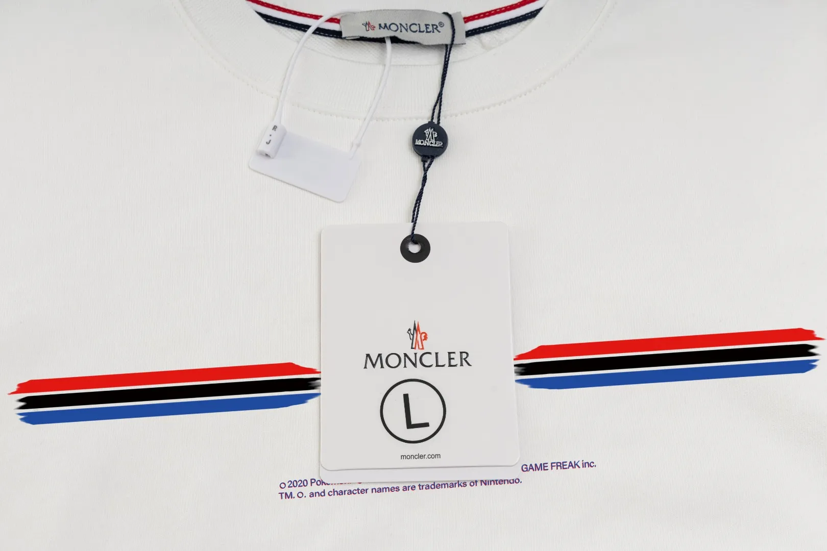【 Quality】【 MONCLER】【In Stock 】 2024 New Arrival Premium 3D LOGO ， ， Premium ⚠️ ： 460 ， 21S 10S 26/2 1*1 ！ ， ， ， ， ， ！ Same Style ✔️ Same Style： ❗ ✔️【 Same Style， In Stock！】 ➡️Size：S M L XL XXL ➡️ ：Black White ⚠️Size Size